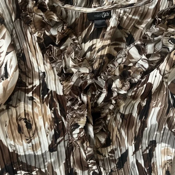 Earth Tone Ruffled Shirt - Picture 4 of 5